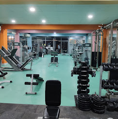 Crunch-N-Curves The Fitness Club – Yoga Fitness Course